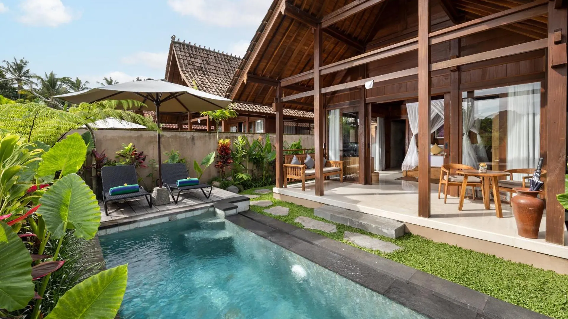 Santris Villas By Pramana Villas Ubud