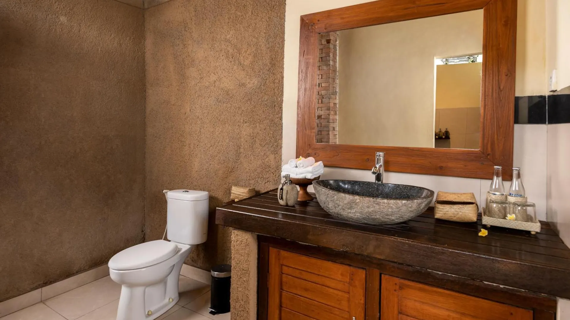 Santris Villas By Pramana Villas Ubud