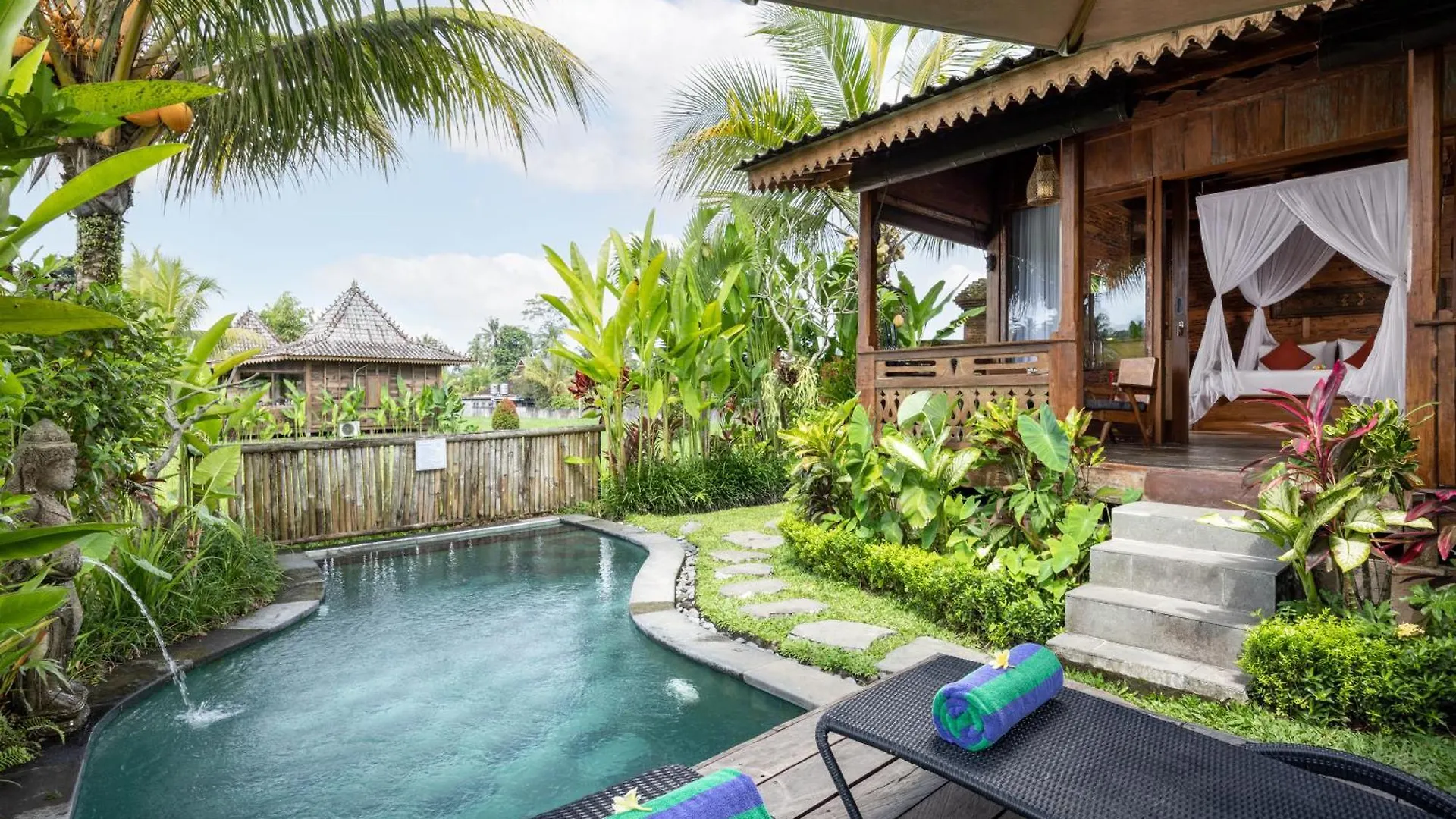Santris Villas By Pramana Villas Ubud