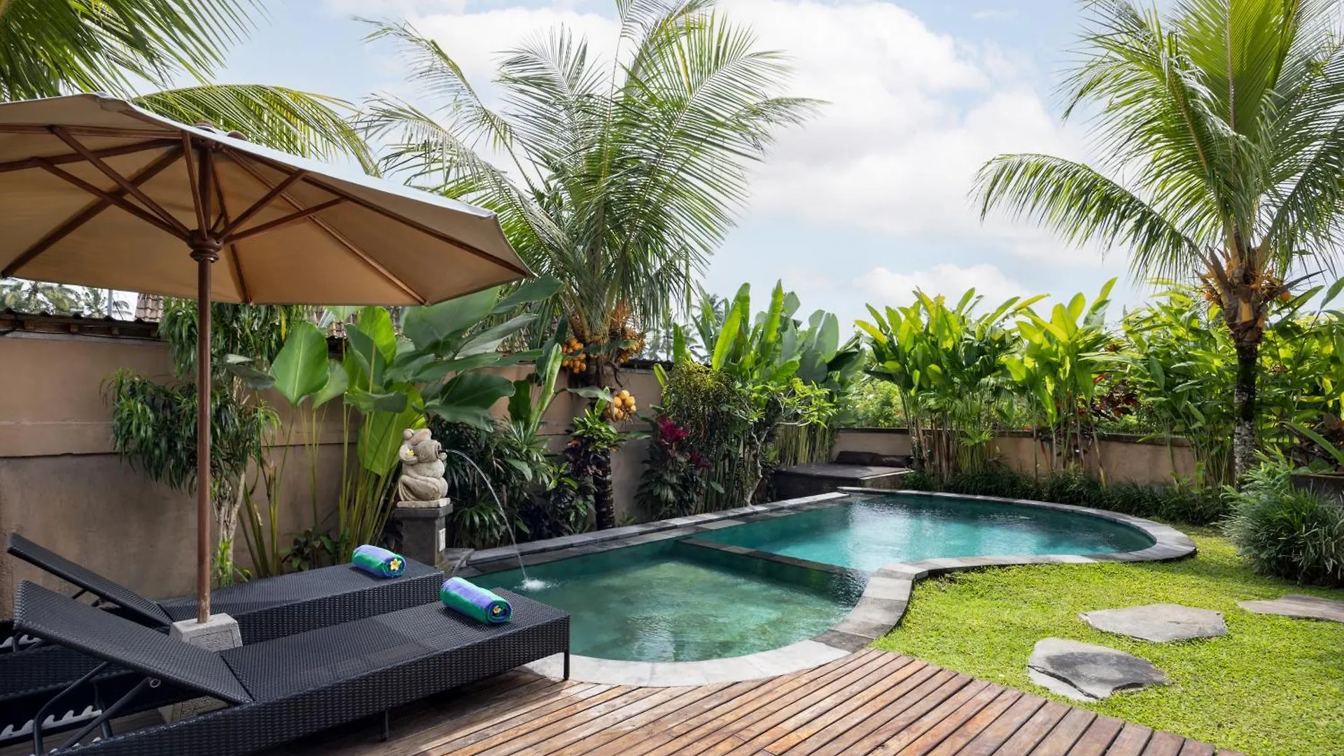 Santris Villas By Pramana Villas Ubud